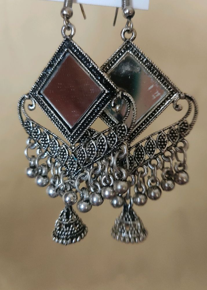 Mirror Jumka With Silver Design