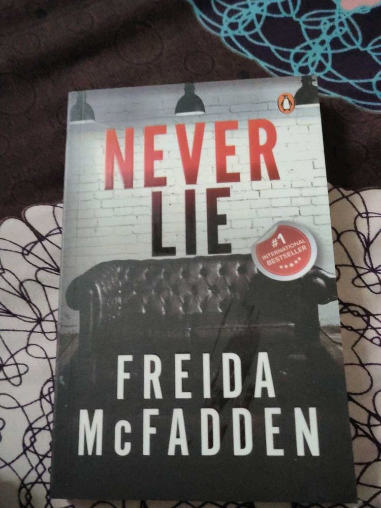 &#34;Never Lie&#34; by Freida McFadden