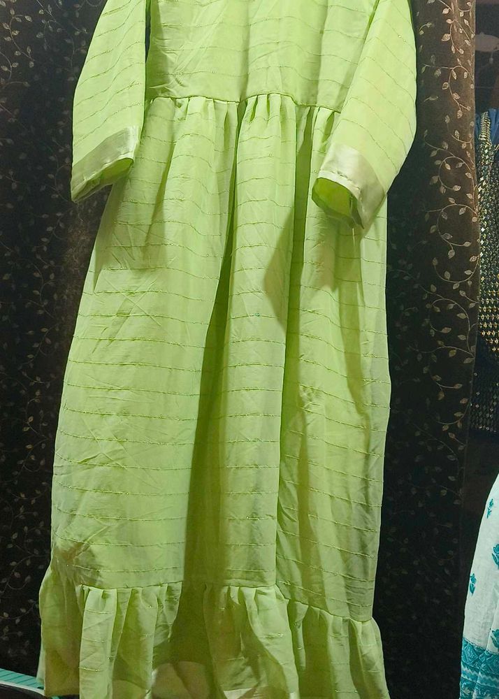 Elegant Green Ethnic Gown