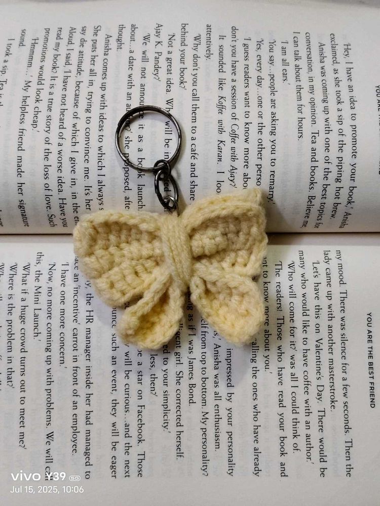 Crochet Bow Keychain - Handmade Charm