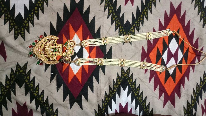 Elegant Jewellery Set