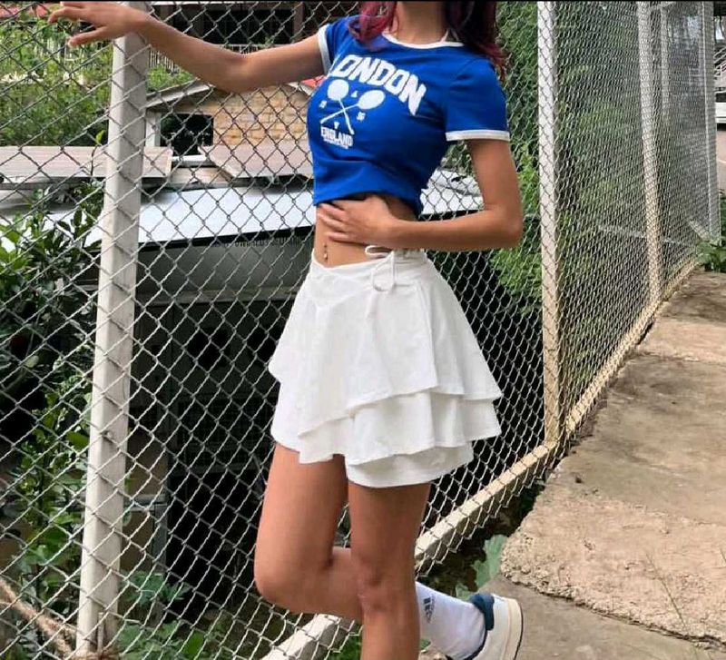 BLUE LONDON TOP