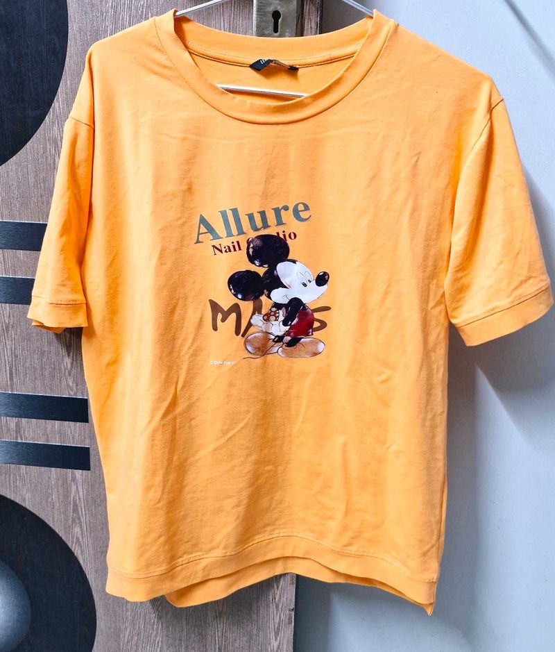 Pretty Top T-Shirt 😍