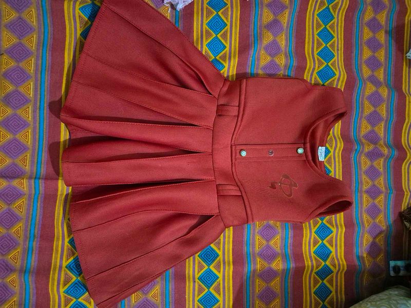 Red Sleeveless Dress