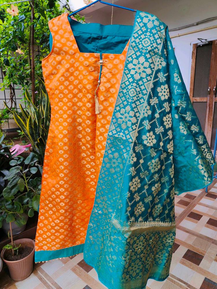 Orange &amp; Teal Kurta Set