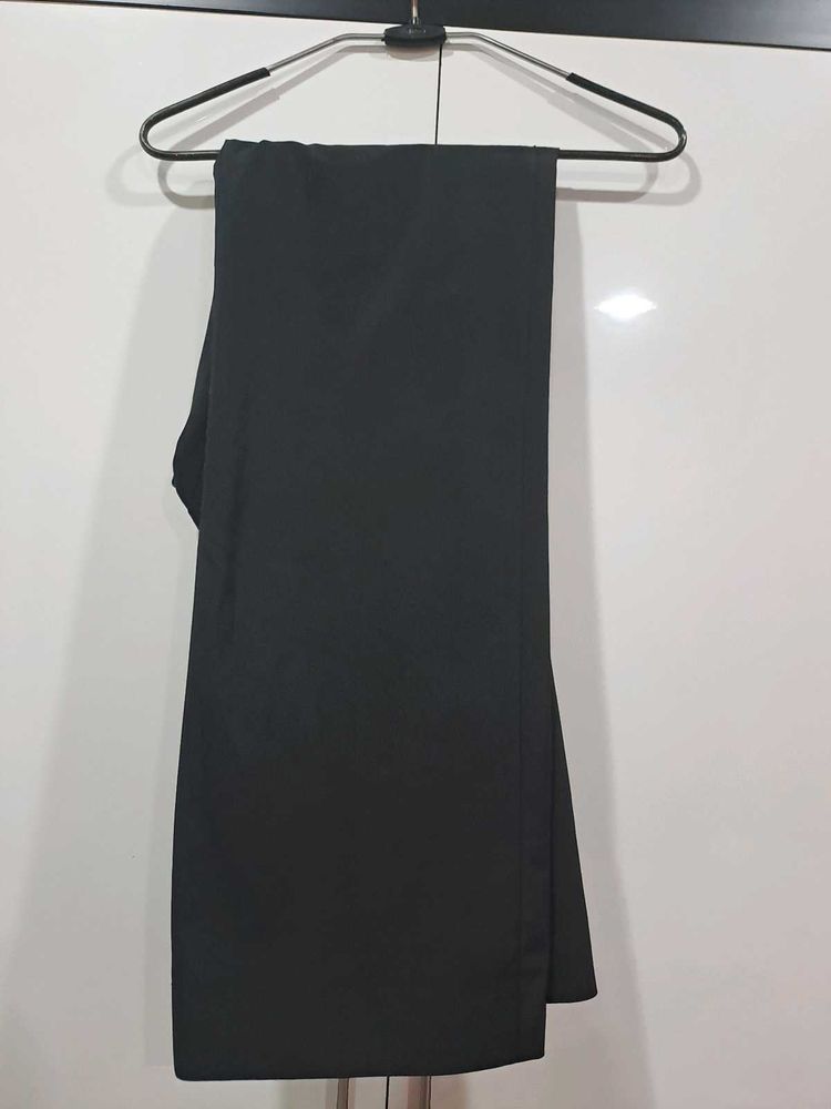 Black Trouser (Length&#39;-42)