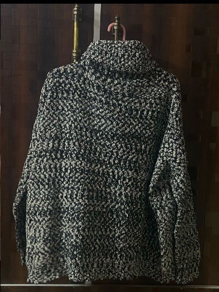 Cozy Knit Turtleneck Sweater