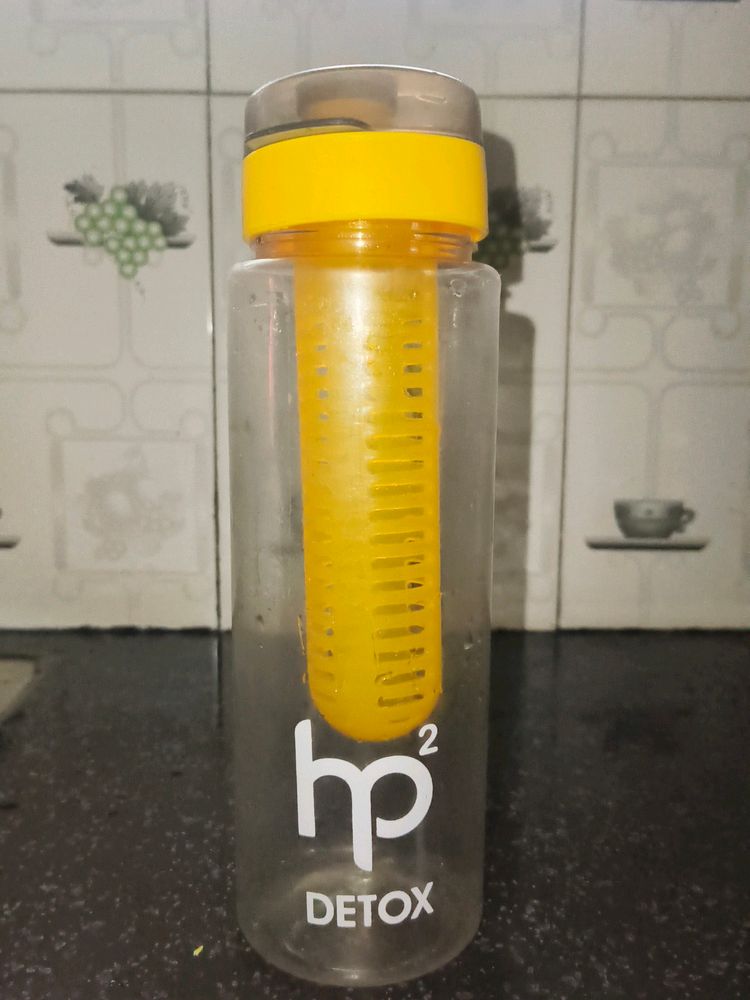 DETOX WATER BOTTLE 💪💪💪