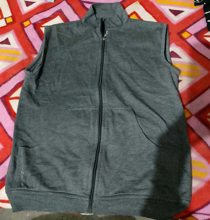 Sleeveless Gray Zip-Up Jacket