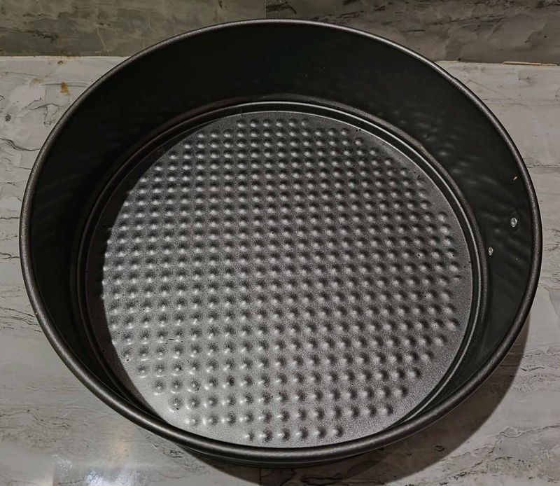 Combo of Cake mould &amp; Rice colander