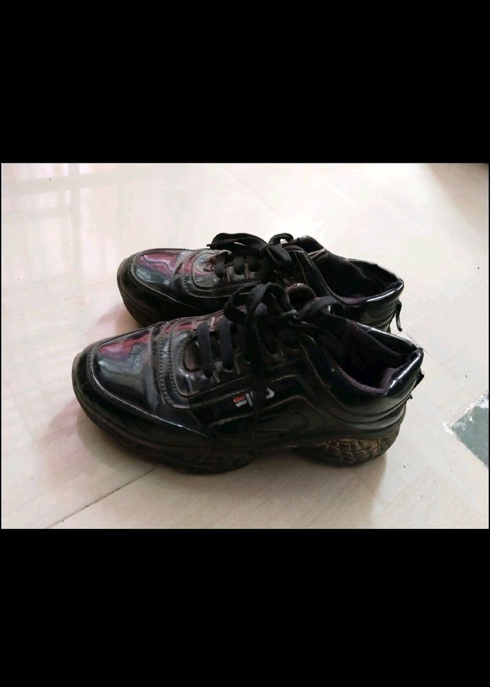 Black Shoes