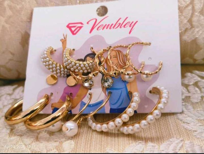 Vembley Earring Set