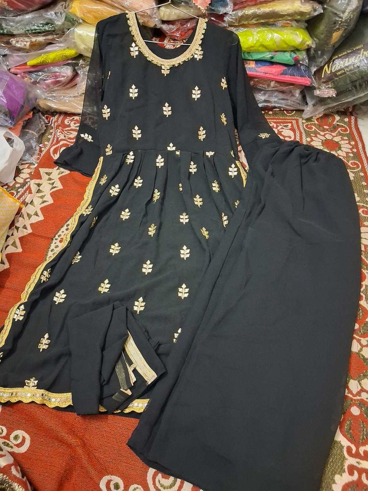 Black Embroidered Salwar Kameez Suit