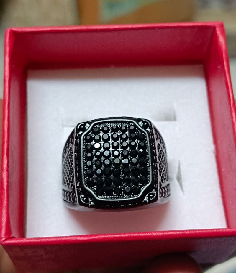 Mens Stylish Black Ring