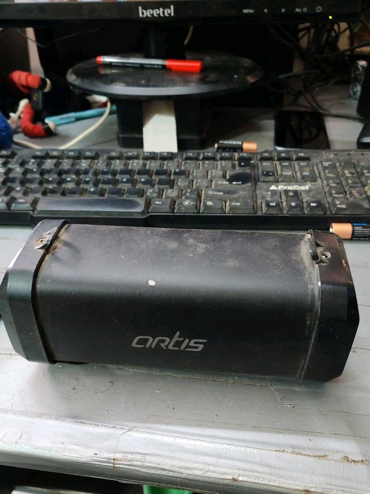 Artis Bluetooth Speaker