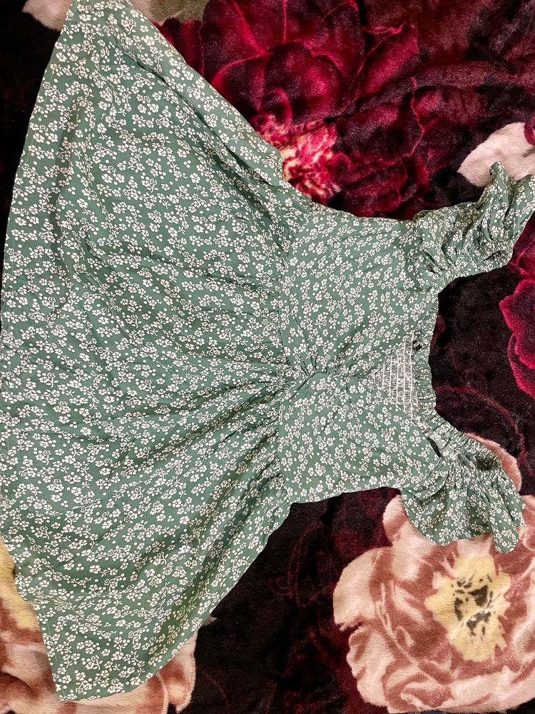 Floral Print Green Top