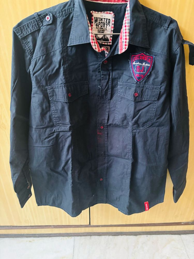 Columbia Button-Down Shirt