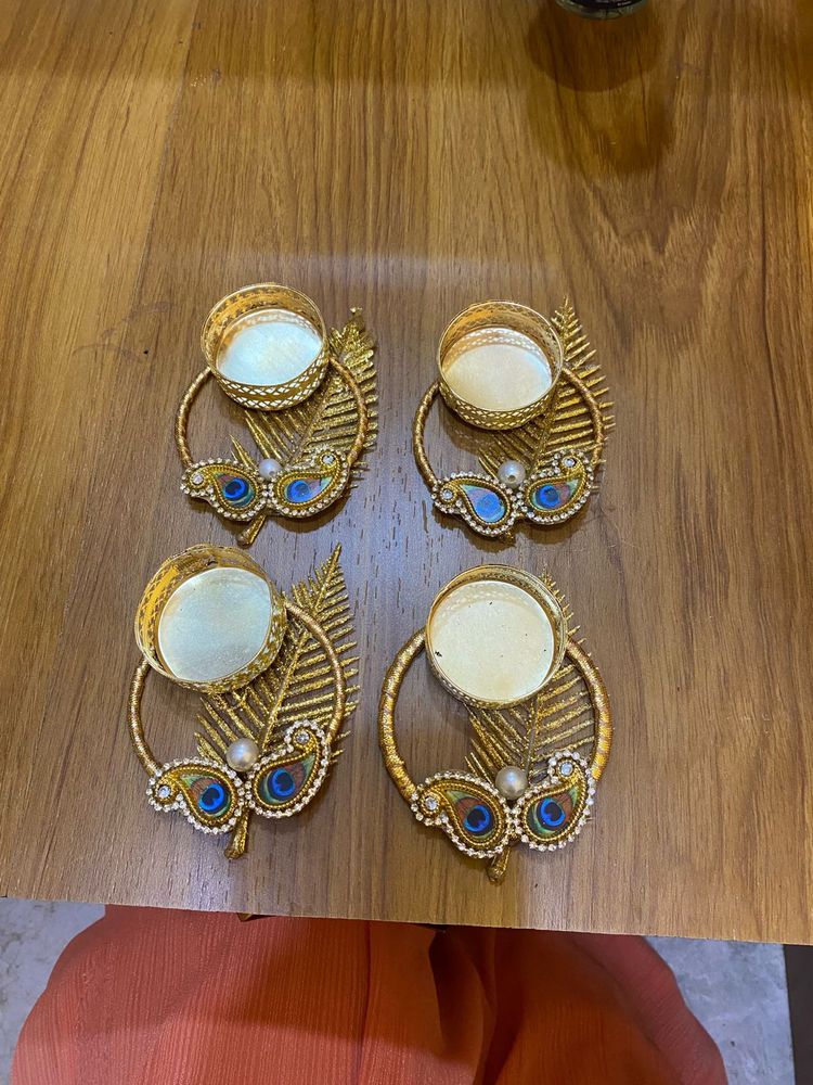 Decorative Candle Holders (Set of 4)