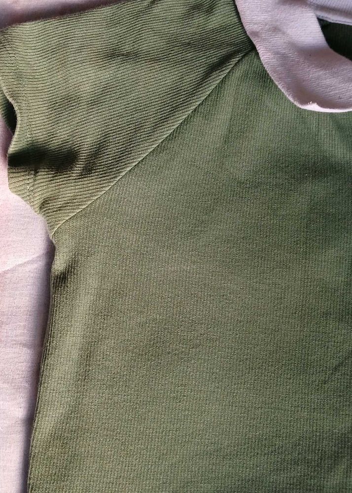 : Trendy Green Polo Crop Top – Mark &amp; Hurbour✨️