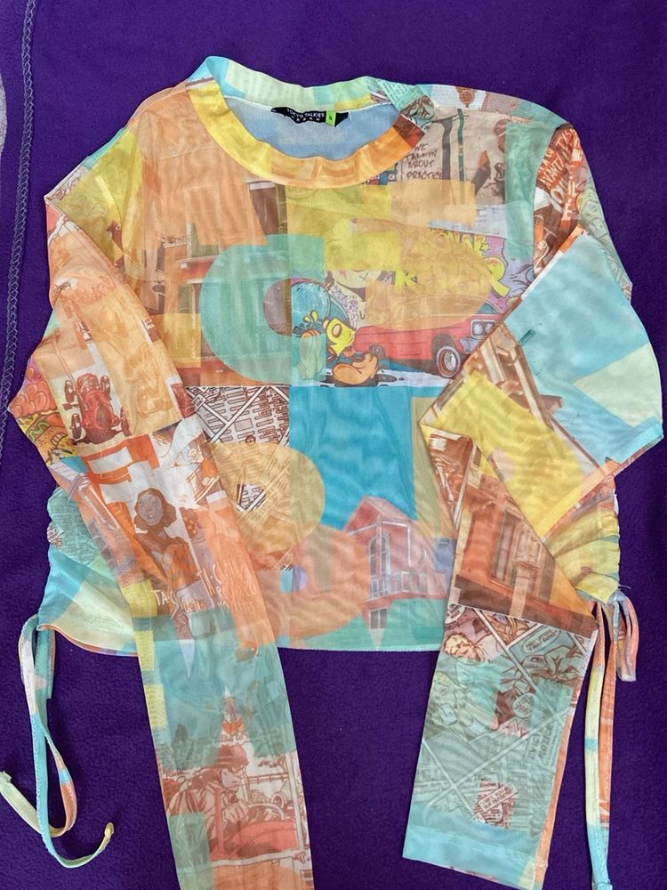 Trendy Graphic Print Top