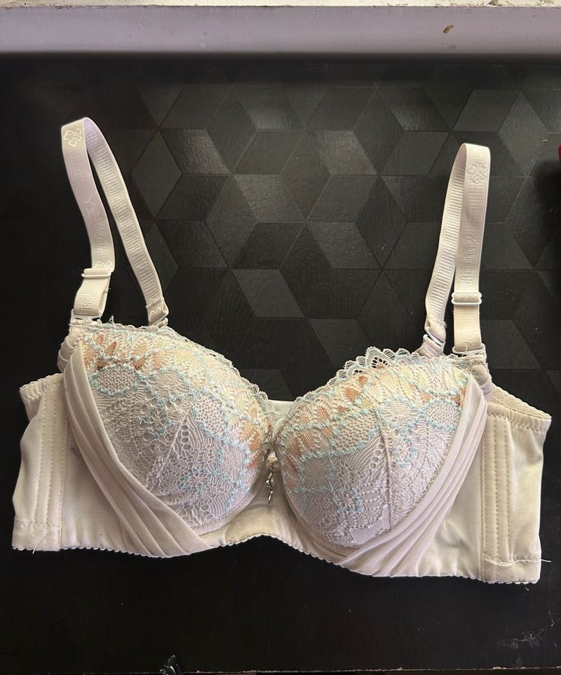 Bra