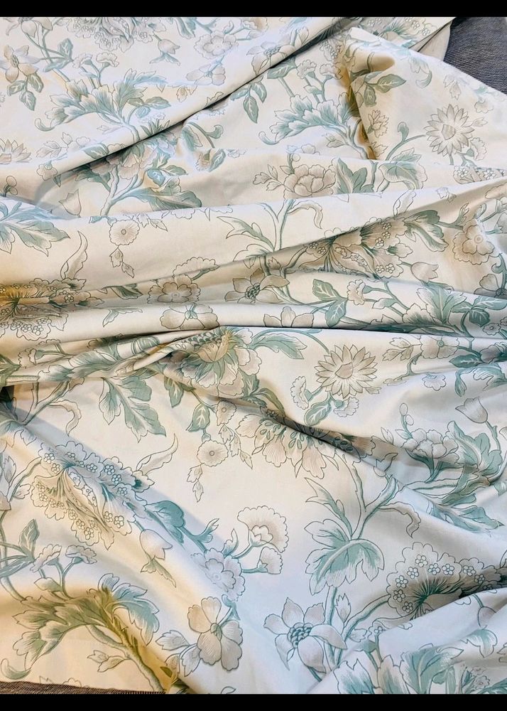 Curtain