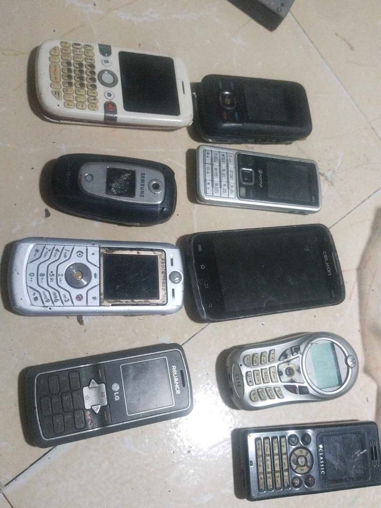 Vintage Cell Phone Collection