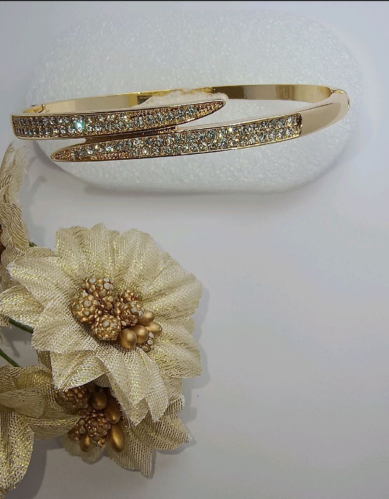Brand new Golden Anti Tarnish Bracelet - Fix Price