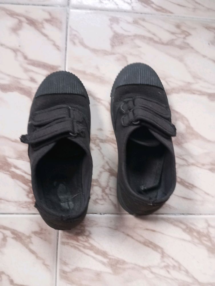 Aditi School Shoe For Girls.