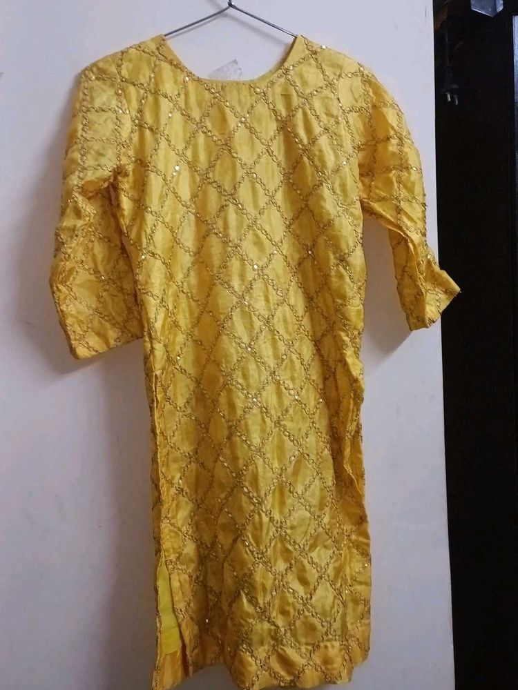 Kurta .