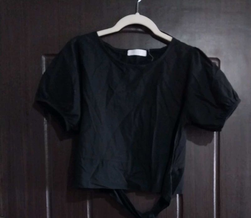 Black Tie Crop Top