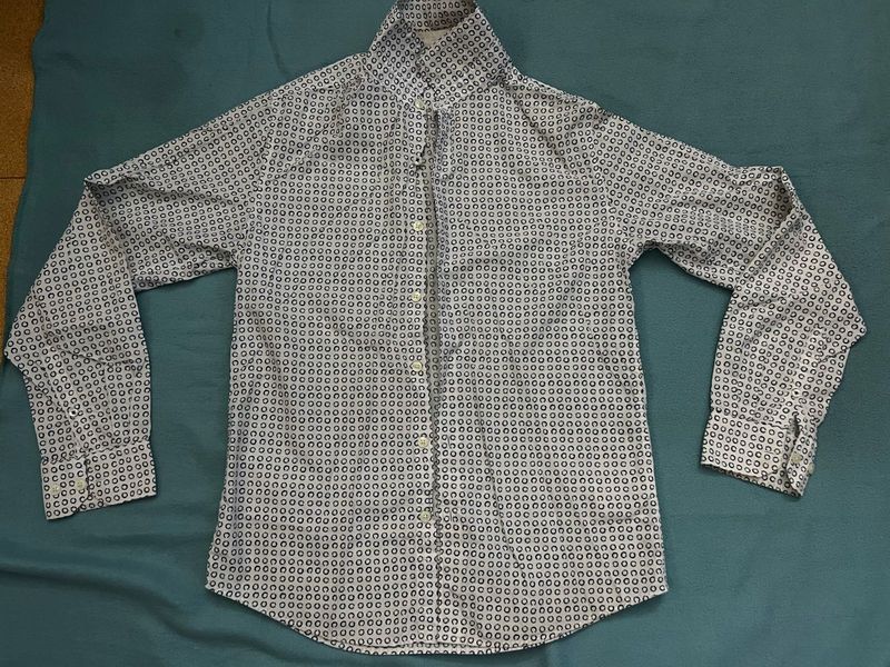 White Casual Invictus Printed Shirt
