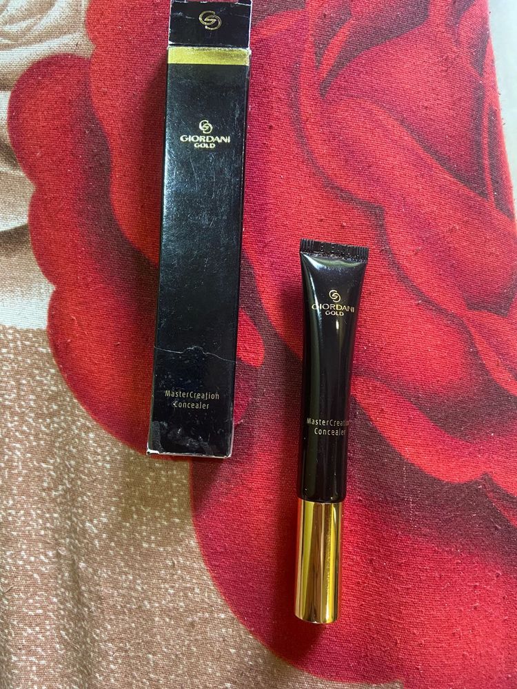 Oriflame Concealer, Shade: Warm Beige