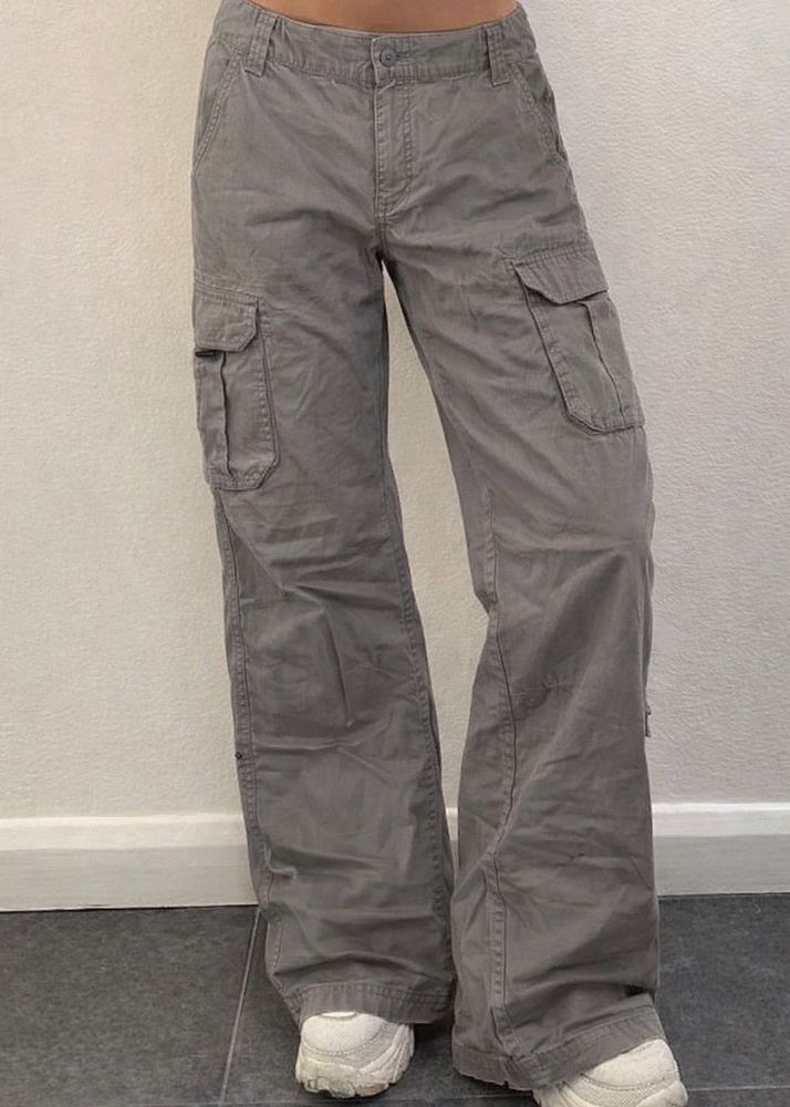 Y2k Gray Cargo Pants!