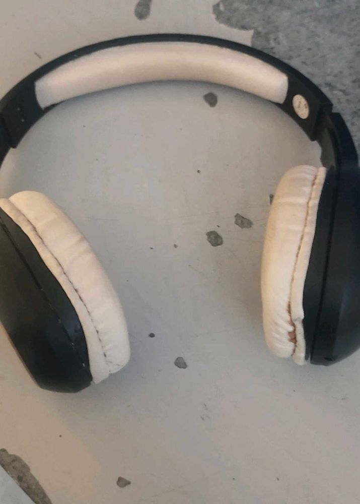 Head phone of Zebronics