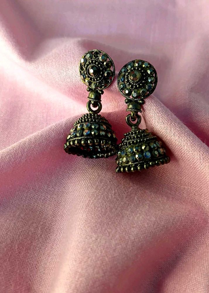 Elegant Antique Jhumka Earrings – Timeless Beauty