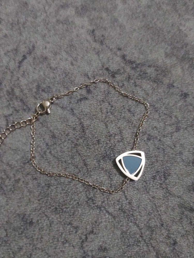 Triangle Bracelet