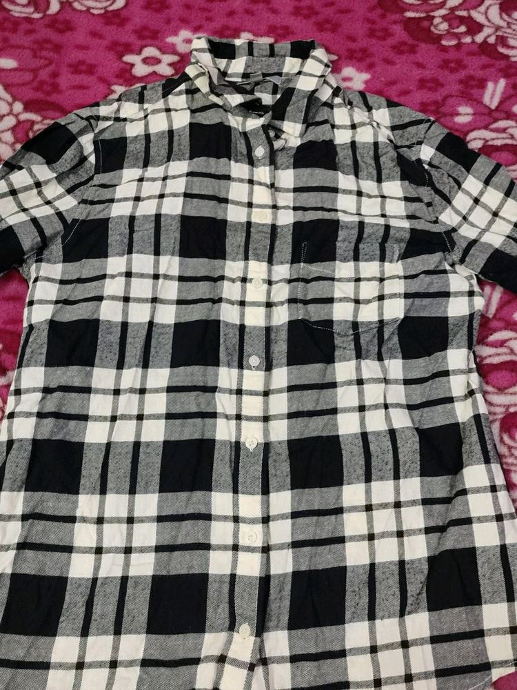 Black And White Shirt