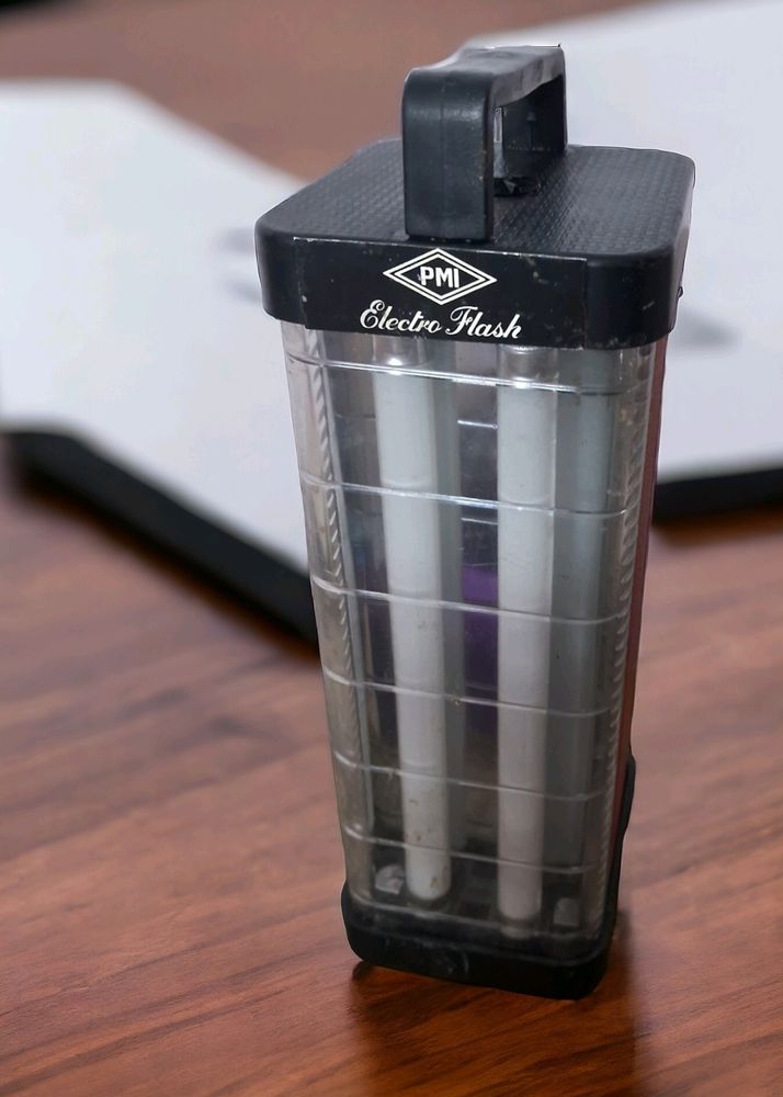 Emergency Light Like New