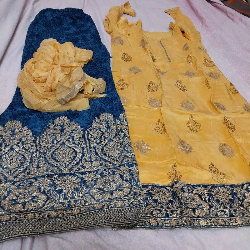 💥Dhamaka Set,💥Elegant Embroidered Kurta Plazo