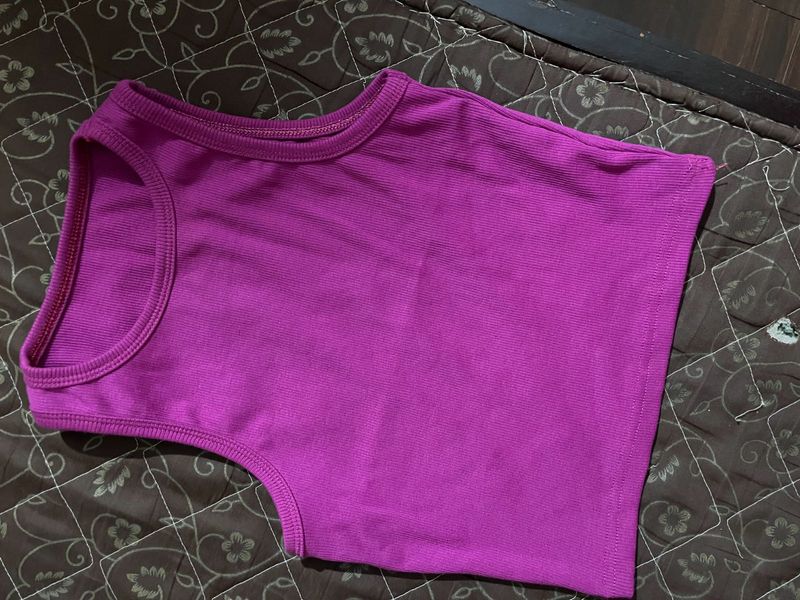 Tank top.