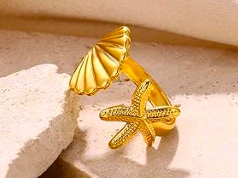 Gold Seashell Starfish Ring antiternished
