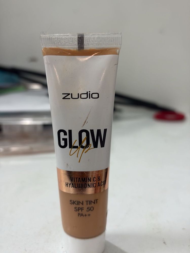 Zudio Glow Up Skin Tint