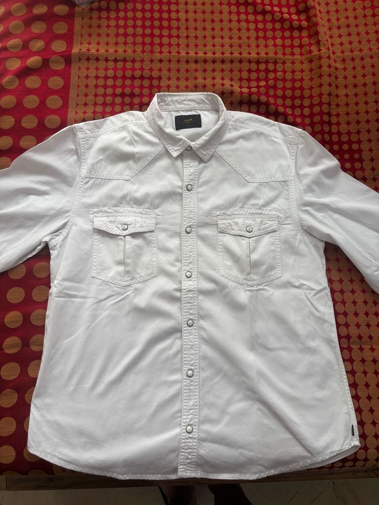 Men&#39;s Button Down Shirt
