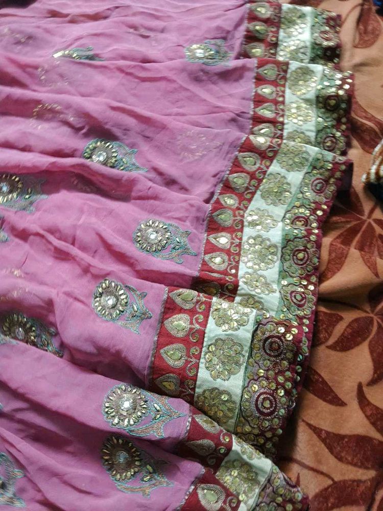 Elegant Pink Saree border work