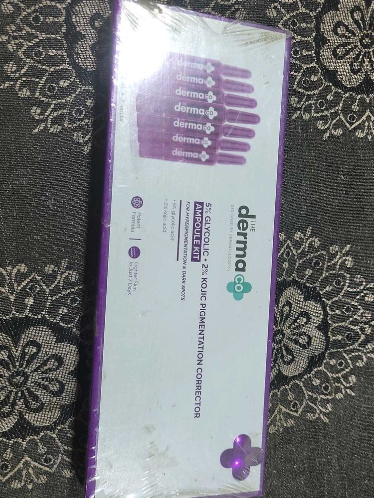 The Derma Co 5% Glycolic Ampoule Kit