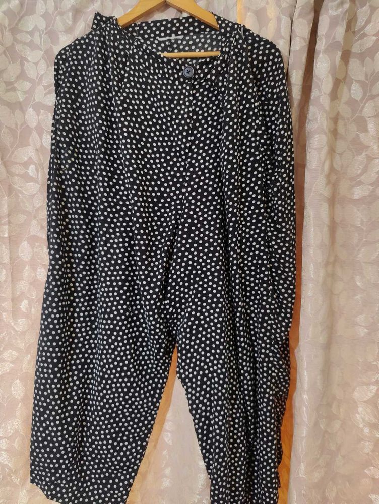 Plus Size Polka Dot Zippered Pants