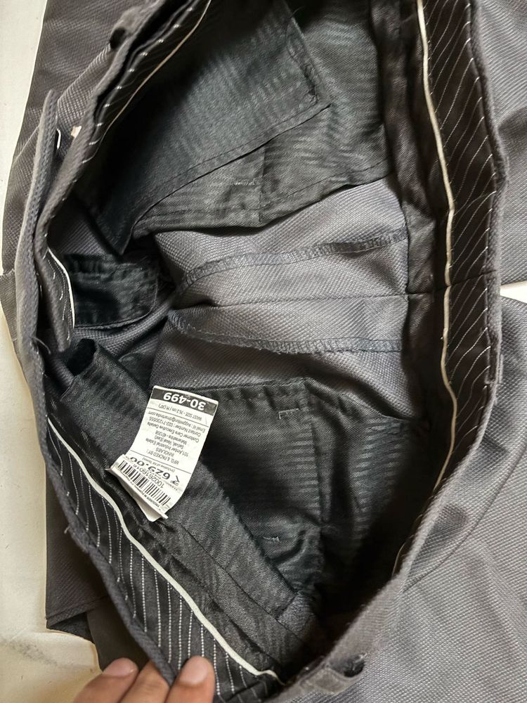 Men&#39;s Gray Pants