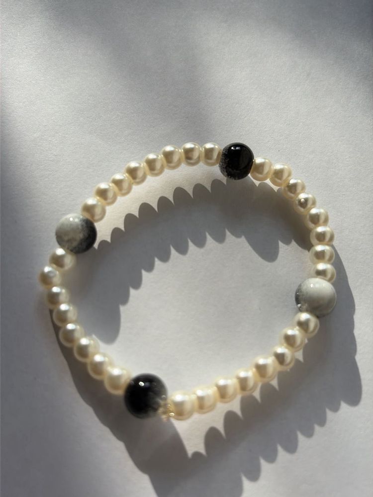 Pearl and Stone Beaded Bracelet