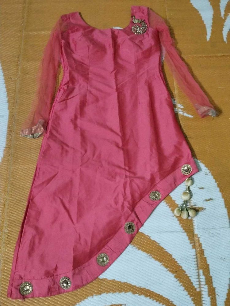 Girls&#39; Pink Festive Kurti